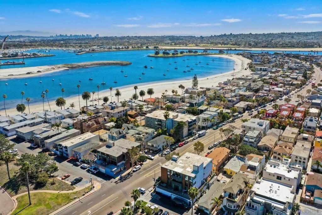 Pineapple Paradise -In The Heart Of Mission Beach- Just Steps To Beach And Belmont Park San Diego Exterior photo